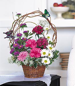 Temelli �i�ek g�nderme sitemiz g�venlidir  sepet i�erisinde karanfil gerbera ve kir �i�ekleri