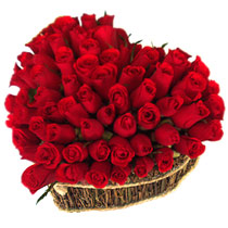 Temelli ankara �nternetten �i�ek sipari�i  b�y�k sepet i�erisinde sevgi bi�imi