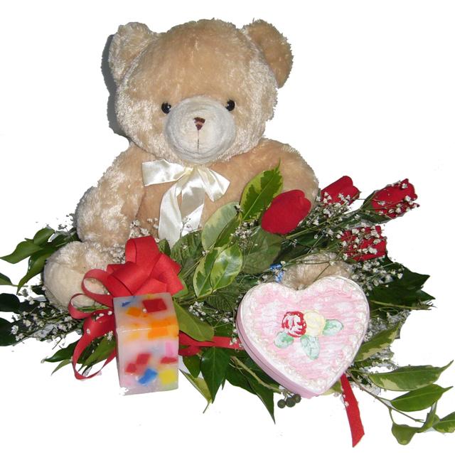 Ankara Temelli �i�ek yolla , �i�ek g�nder , �i�ek�i   4 adet g�l , oyuncak , mum ve kutu �ikolata