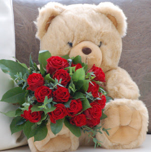 ankara �i�ek�i Temelli ucuz �i�ek g�nder  9 adet kirmizi g�l ve orta boy ayicik