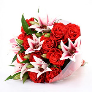 Ankara Temelli �i�ek sat��� online �i�ek�i , �i�ek sipari�i  3 dal kazablanka ve 11 adet k�rm�z� g�l