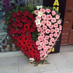 Kalp pano kalp �eklinde pano �i�e�i Temelli ankara �i�ek ma�azas� , �i�ek�i adresleri 
