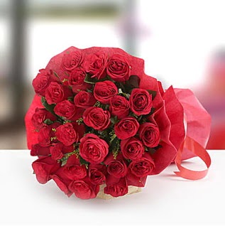 41adet k�rm�z� g�l buket Temelli anneler g�n� �i�ek yolla 