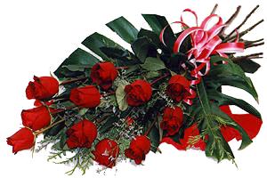 10 adet g�l buketi sade ve sik bir haldedir �i�ek�i Temelli �i�ek servisi , �i�ek�i adresleri  