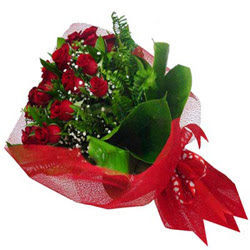 Temelli �i�ek�i ma�azas�  12 adet kirmizi essiz g�l buketi - SEVENE �ZEL