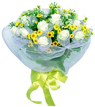 Temelli ankara �i�ek ma�azas� , �i�ek�i adresleri  12 adet �zel beyaz g�l buketi