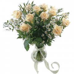 Vazoda 8 adet beyaz g�l Temelli ankara �i�ek sipari�i �i�ek g�nderme 
