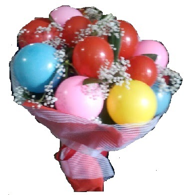 13 adet renkli balondan ger�ek balon buketi
