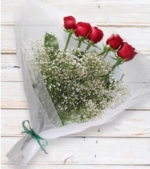 5 k�rm�z� g�lden sade buket Temelli cicek , cicekci 