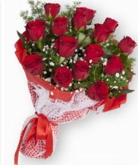 11 adet k�rm�z� g�l buketi Temelli �i�ek g�nderme sitemiz g�venlidir 