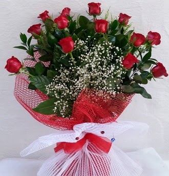 K�z isteme �i�e�i buketi 13 adet k�rm�z� g�l Temelli �i�ek sipari�i vermek 
