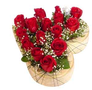 Temelli ankara �i�ek ma�azas� , �i�ek�i adresleri  11 adet kalp i�inde  g�ller